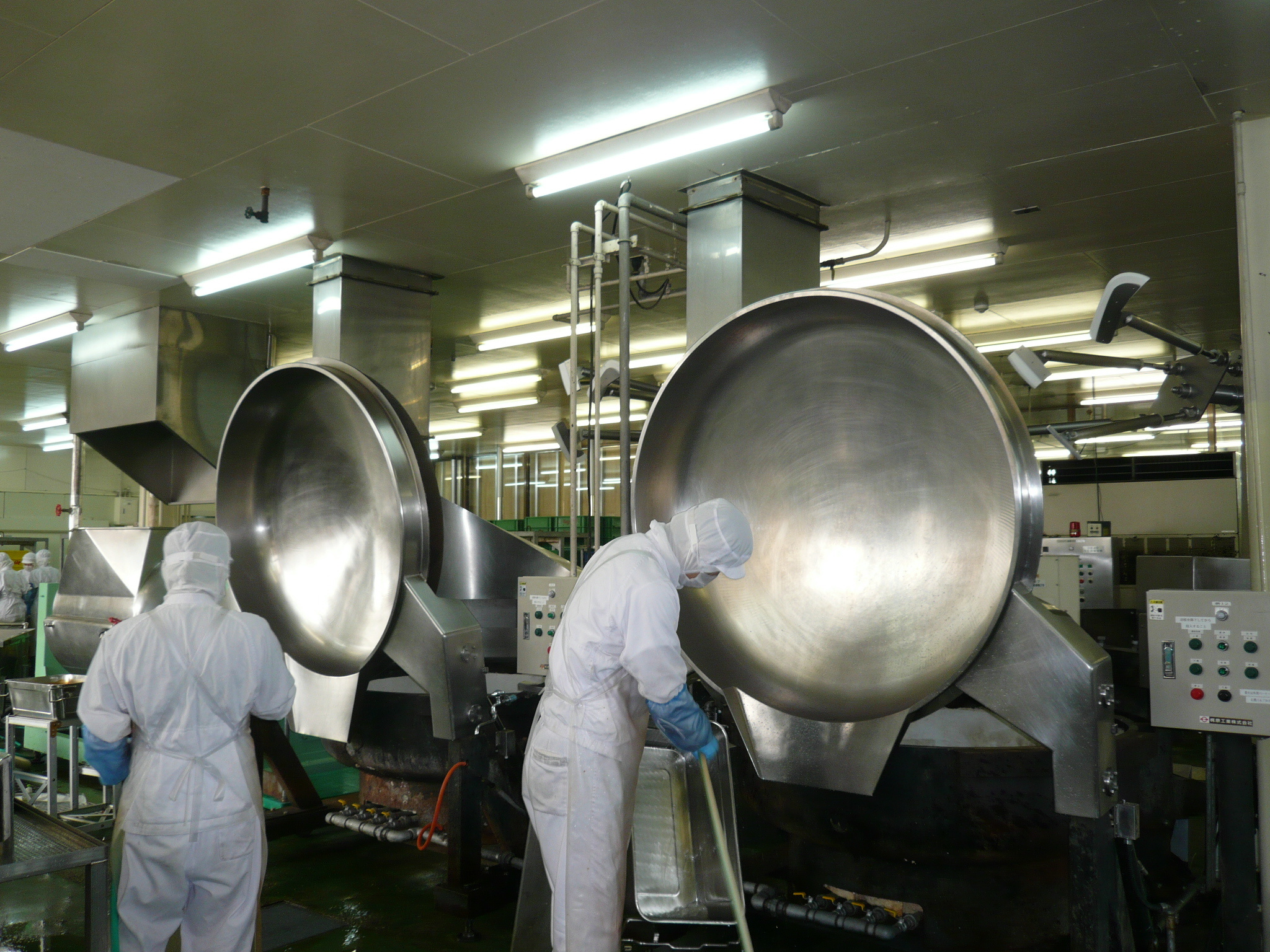 连锁餐饮的中央厨房一般怎么建?